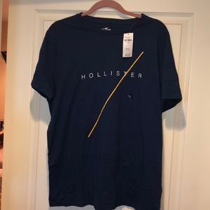 Hollister tshirt